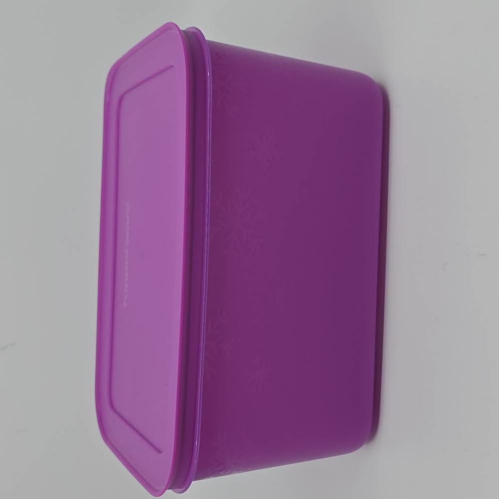 Tupperware  Freezermate Medium  Deep Purple  New